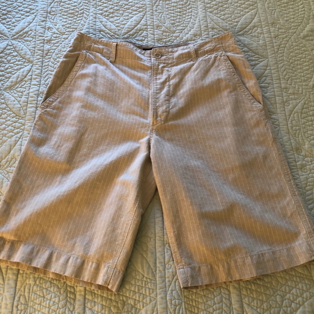 Banana Republic Linen Cotton Blend Shorts - EUC
